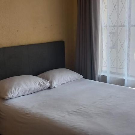 Entire 4 Bedroom House In Midrand, Johannesburg Randjesfontein Exterior foto