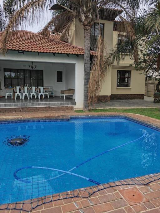 Entire 4 Bedroom House In Midrand, Johannesburg Randjesfontein Exterior foto