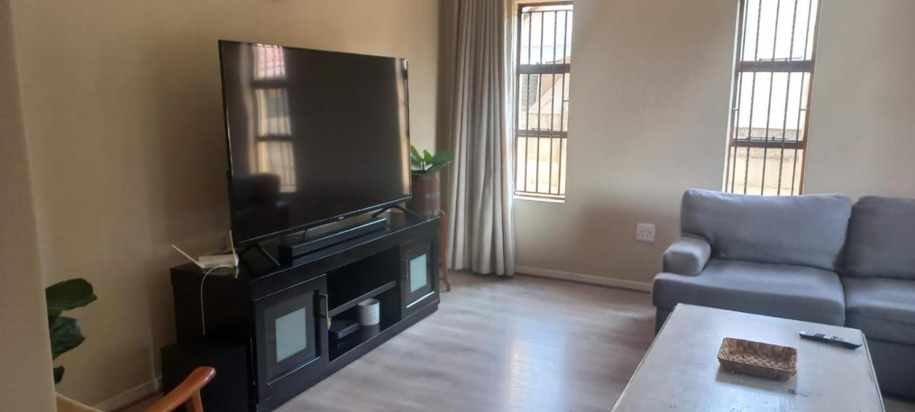 Entire 4 Bedroom House In Midrand, Johannesburg Randjesfontein Exterior foto